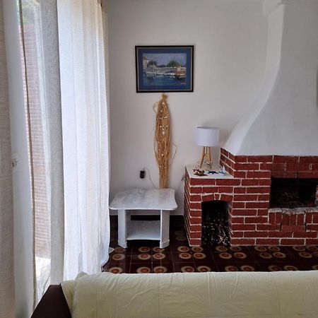 Апартаменты Apartman On The Beach - Nemira, Омиш Экстерьер фото