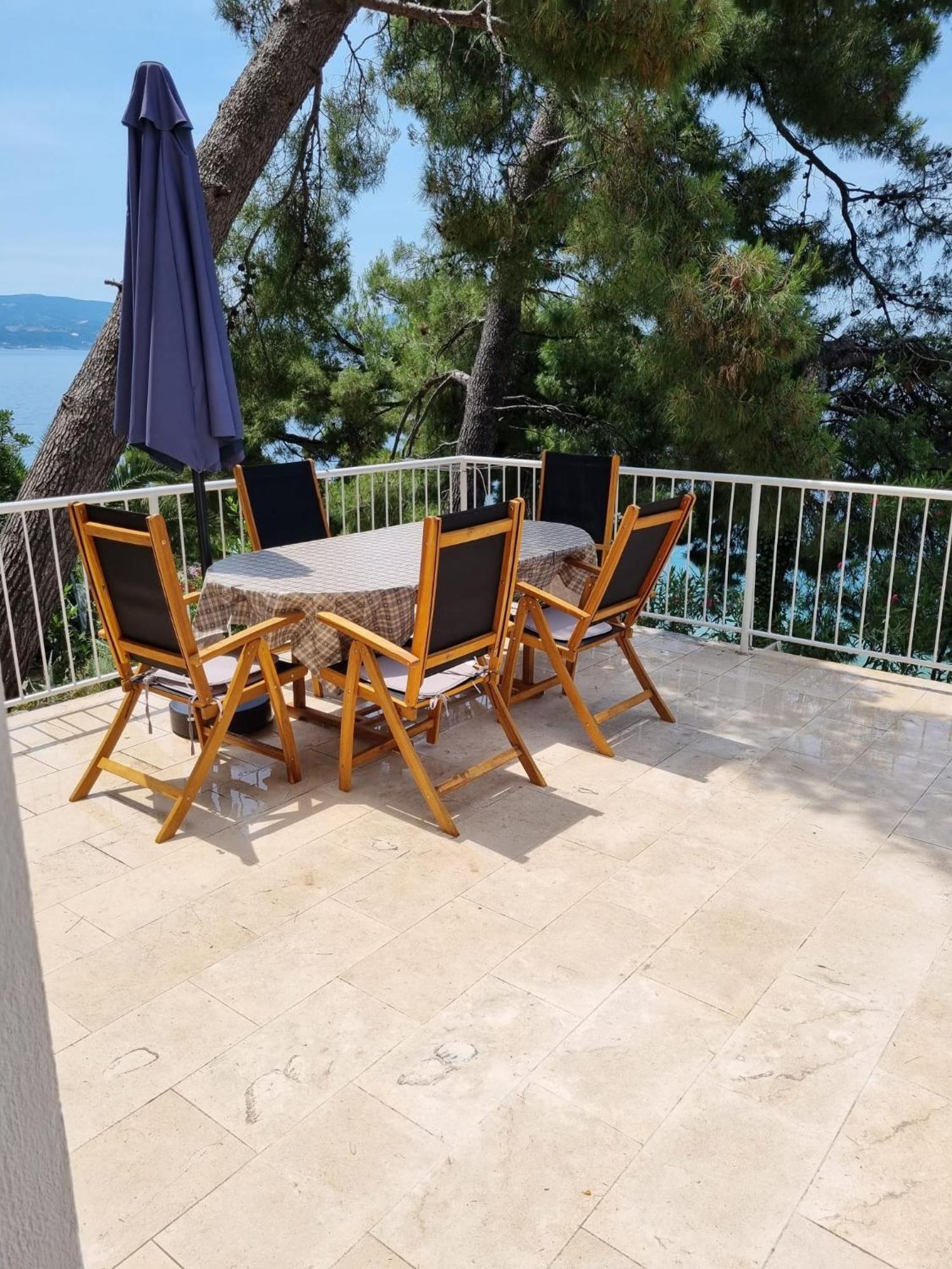 Апартаменты Apartman On The Beach - Nemira, Омиш Экстерьер фото